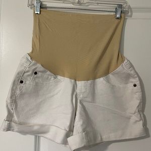 Maternity shorts